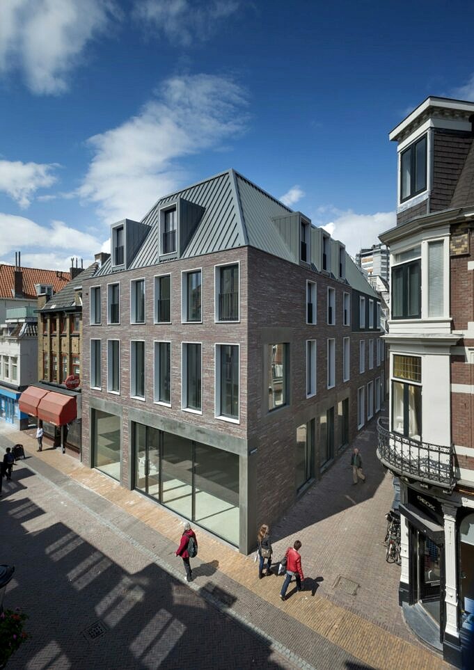 Steenweg Utrecht / Dreessen Willemse Architecten & Diederendirrix Architecten